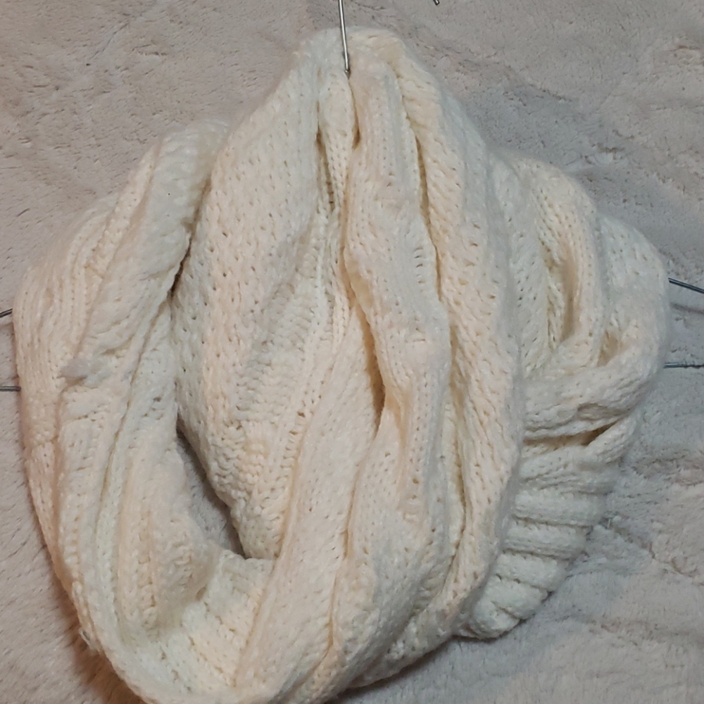New york and company Scarf